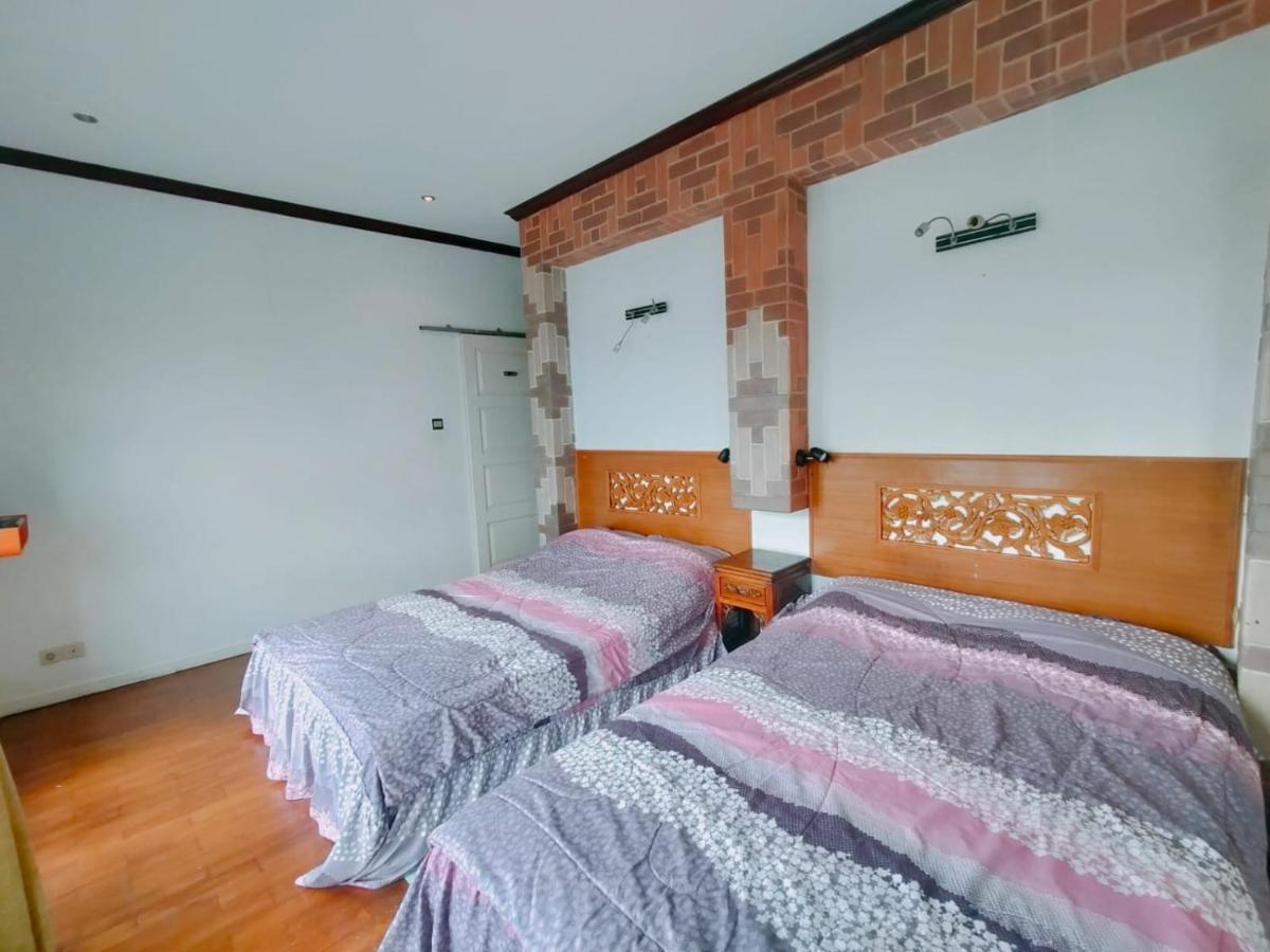 Villa Santika Puncak Pass Cimacan Екстериор снимка