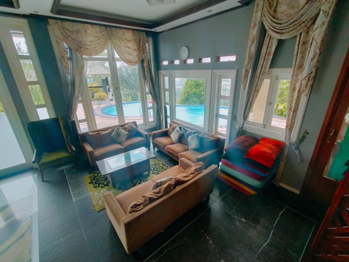 Villa Santika Puncak Pass Cimacan Екстериор снимка