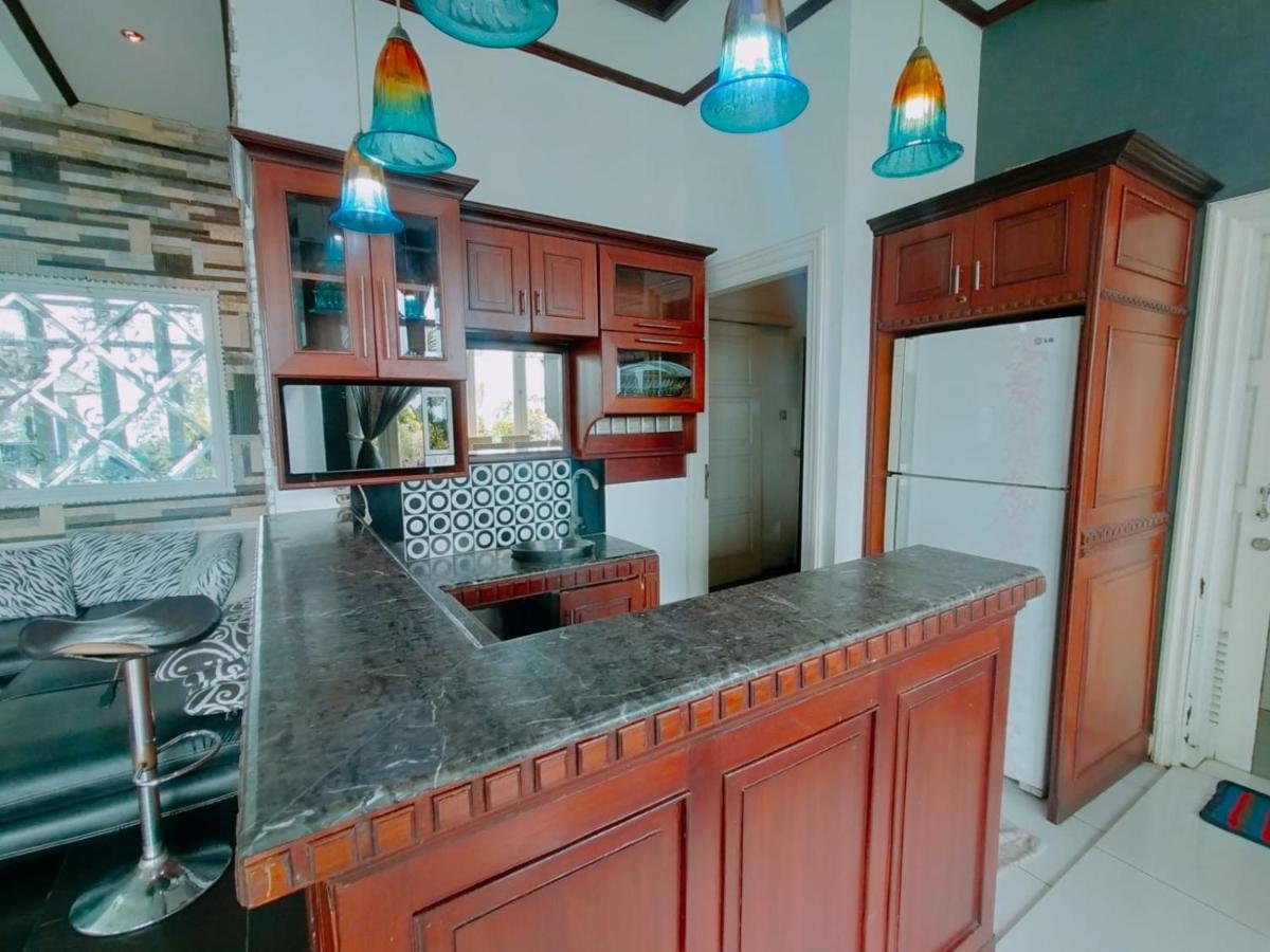 Villa Santika Puncak Pass Cimacan Екстериор снимка